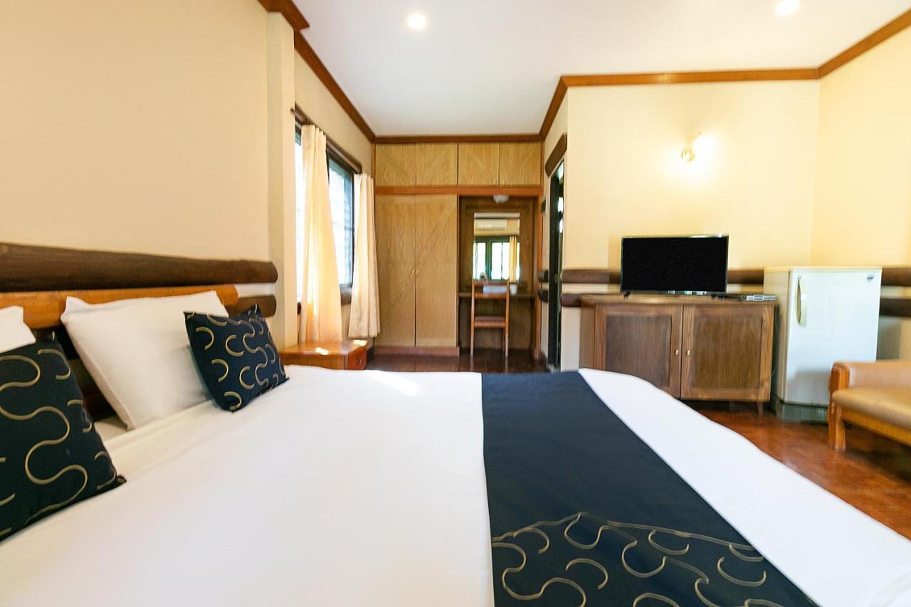 Capital O 1110 Khaoyai Cowboy City Resort Mu Si Eksteriør bilde